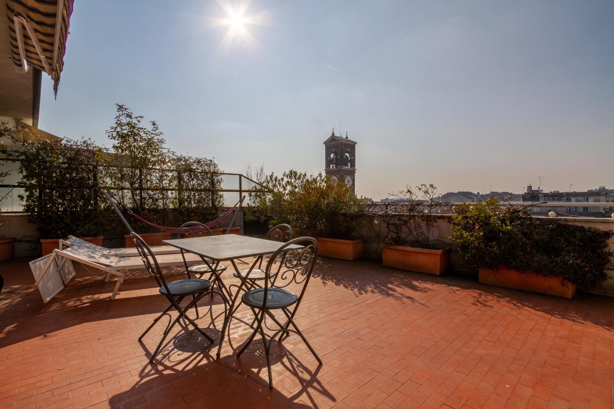 Attico Con Terrazzo Navigli Bocconi - Navigliapartments Милан Экстерьер фото