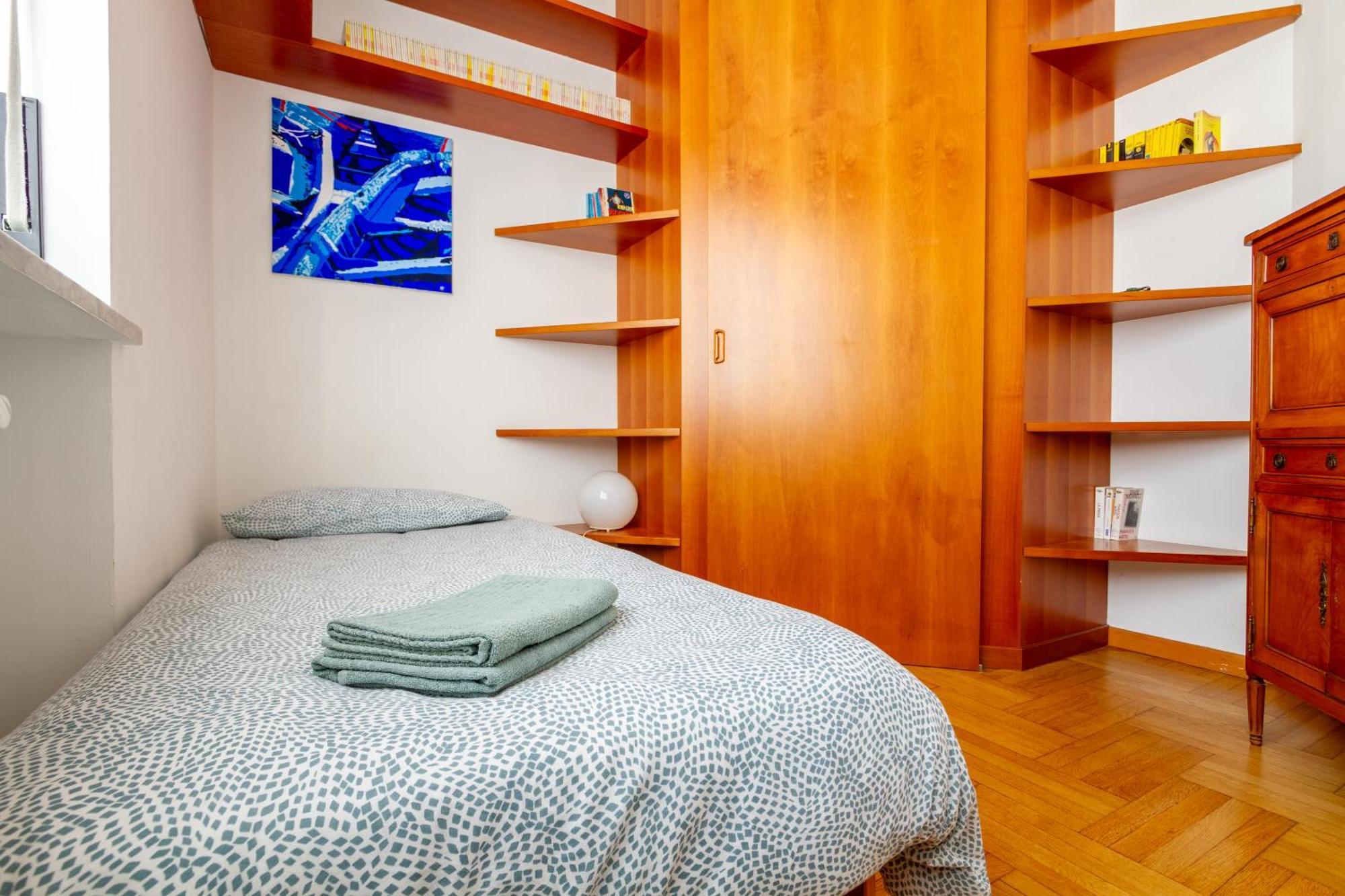 Attico Con Terrazzo Navigli Bocconi - Navigliapartments Милан Экстерьер фото